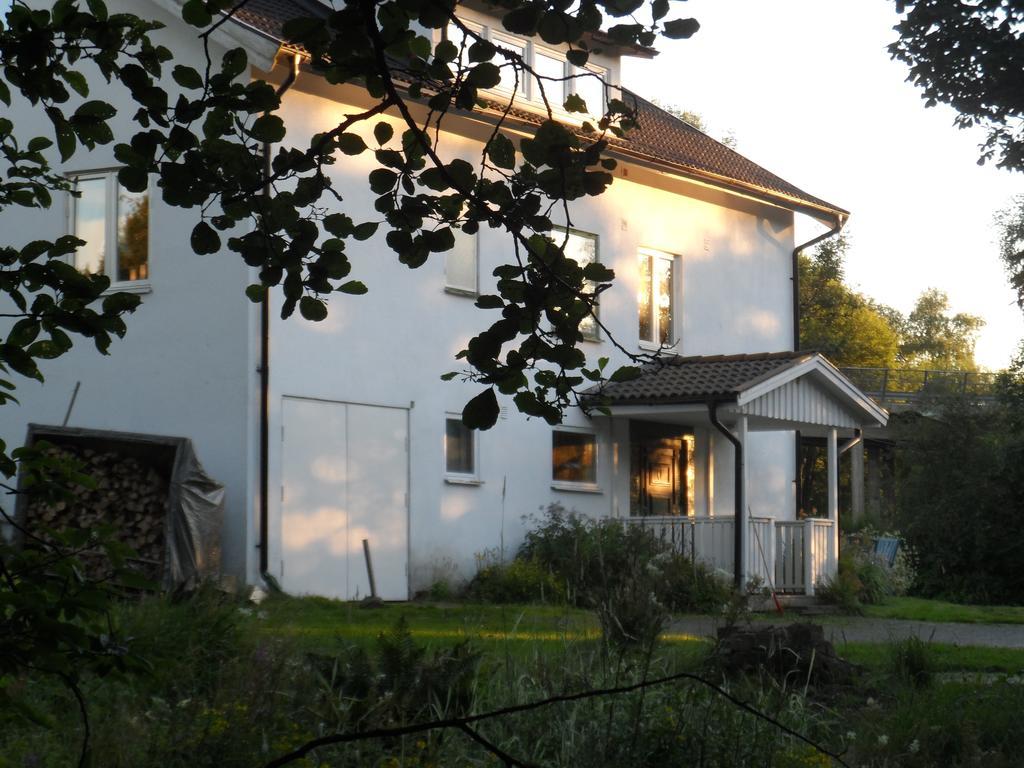 Landvetter Bnb Härryda エクステリア 写真